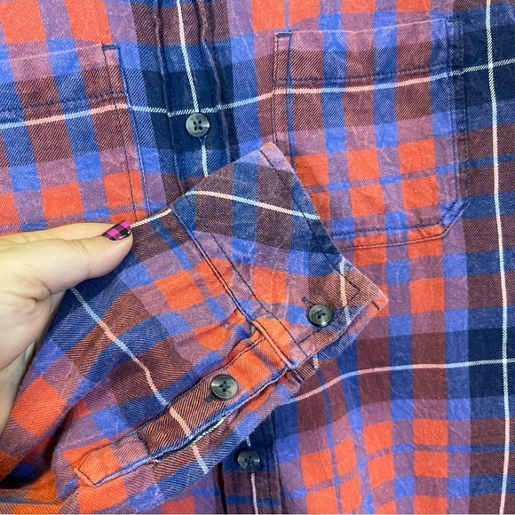 KAVU, Plaid Long Sleeve Button Up Shirt. Size Small. In good used condition! - Picture 2 of 6
